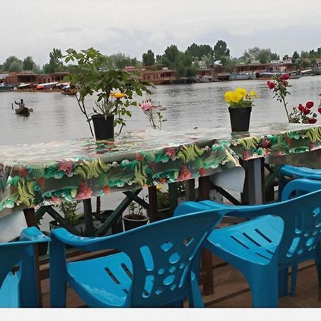 Green Heritage Group Of Houseboats ศรีนาการ์ ภายนอก รูปภาพ