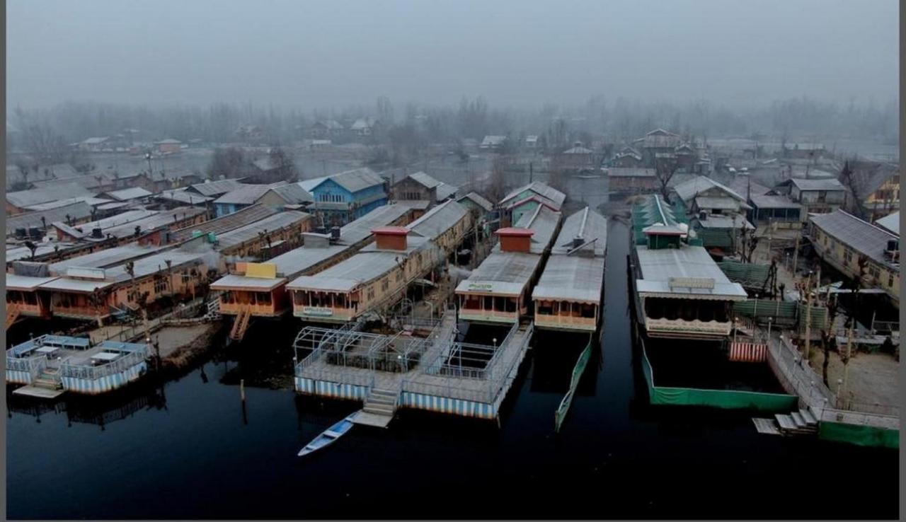 Green Heritage Group Of Houseboats ศรีนาการ์ ภายนอก รูปภาพ